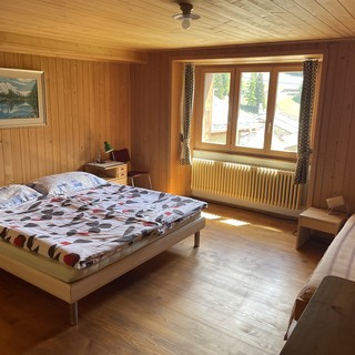 Schlafzimmer 1